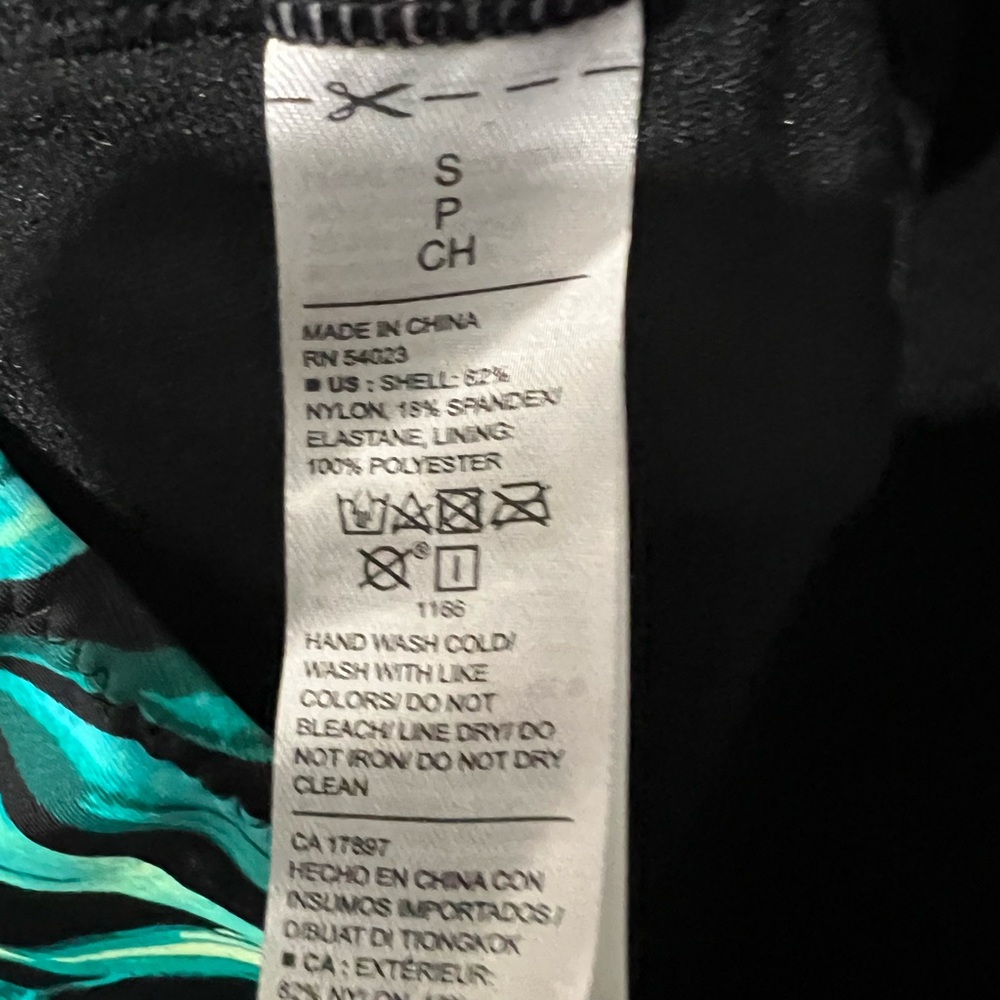 Old Navy size small tropical one piece bathing suit - Picture 4 of 4